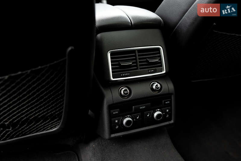 Внедорожник / Кроссовер Audi Q7 2013 в Киеве