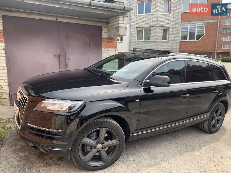 Позашляховик / Кросовер Audi Q7 2011 в Тернополі