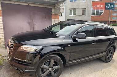 Внедорожник / Кроссовер Audi Q7 2011 в 