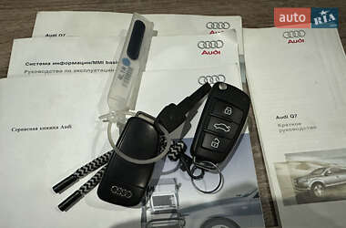 Внедорожник / Кроссовер Audi Q7 2007 в 