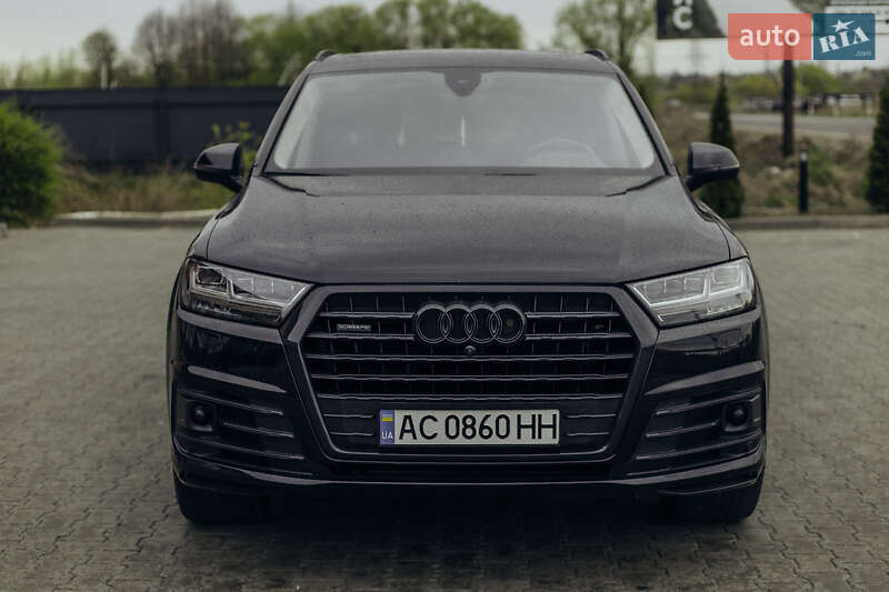 Внедорожник / Кроссовер Audi Q7 2016 в Луцке