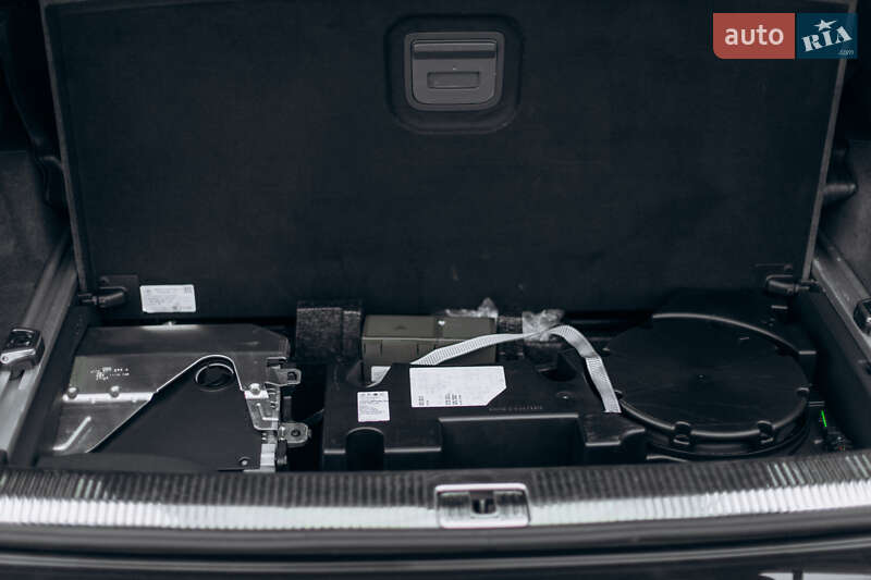 Внедорожник / Кроссовер Audi Q7 2016 в Луцке