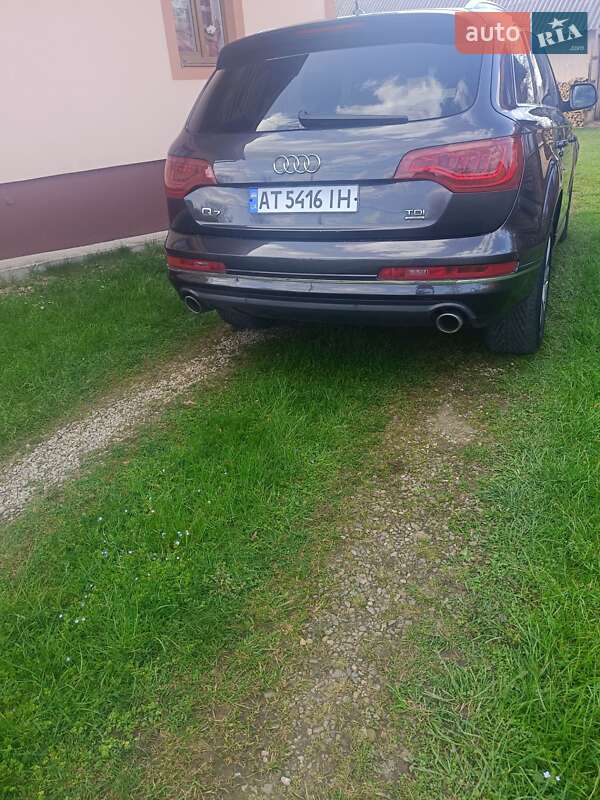 Внедорожник / Кроссовер Audi Q7 2010 в Надворной