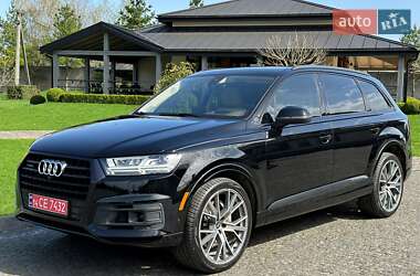 Внедорожник / Кроссовер Audi Q7 2018 в 