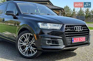 Внедорожник / Кроссовер Audi Q7 2018 в 