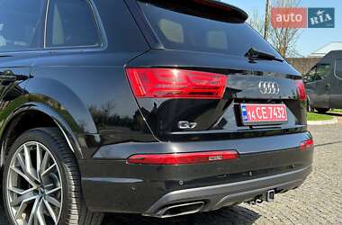 Внедорожник / Кроссовер Audi Q7 2018 в 