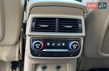 Внедорожник / Кроссовер Audi Q7 2018 в 
