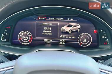 Внедорожник / Кроссовер Audi Q7 2018 в 