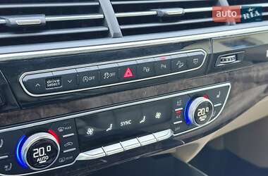 Внедорожник / Кроссовер Audi Q7 2018 в 