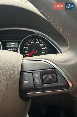 Внедорожник / Кроссовер Audi Q7 2013 в 
