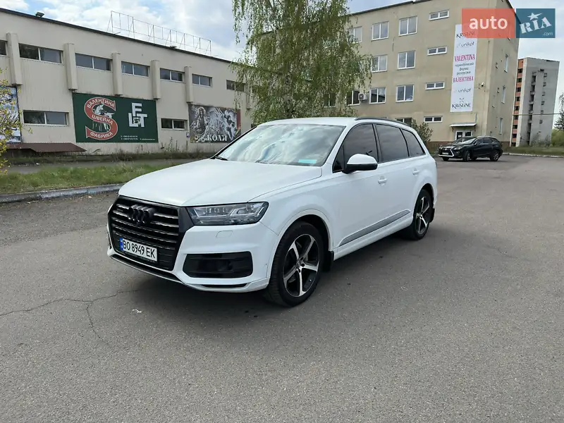 Audi Q7