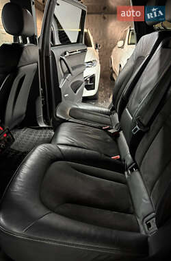 Внедорожник / Кроссовер Audi Q7 2015 в 