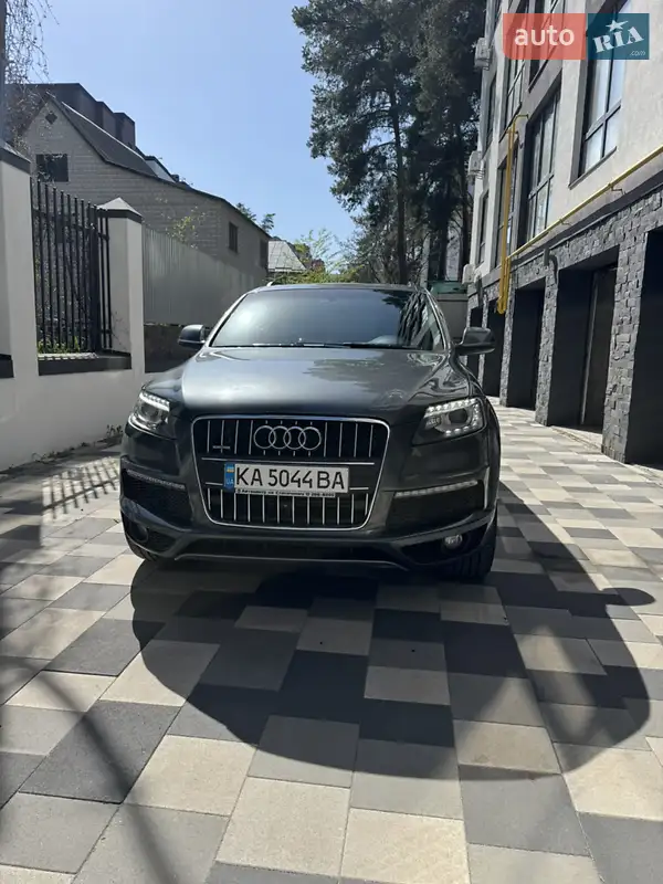 Audi Q7