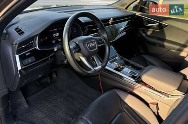 Внедорожник / Кроссовер Audi Q7 2020 в 