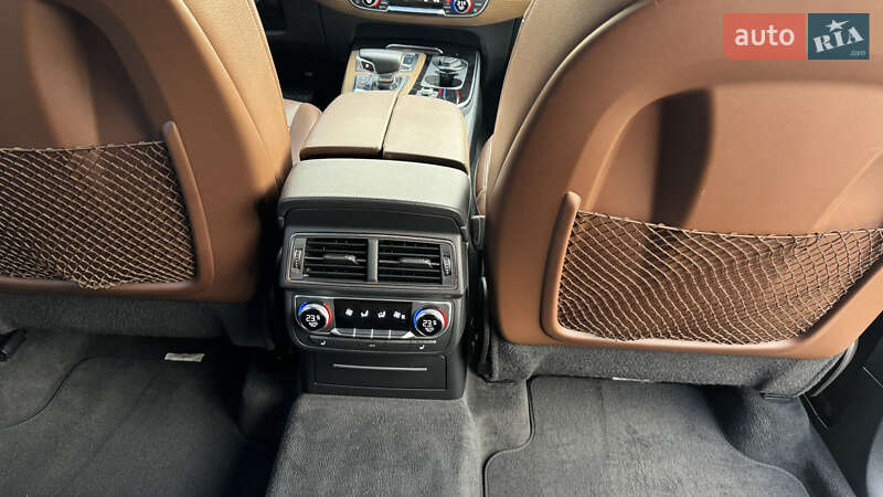 Позашляховик / Кросовер Audi Q7 2016 в Запоріжжі