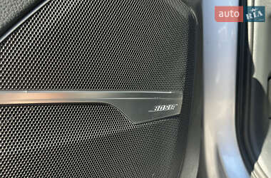 Внедорожник / Кроссовер Audi Q7 2015 в 