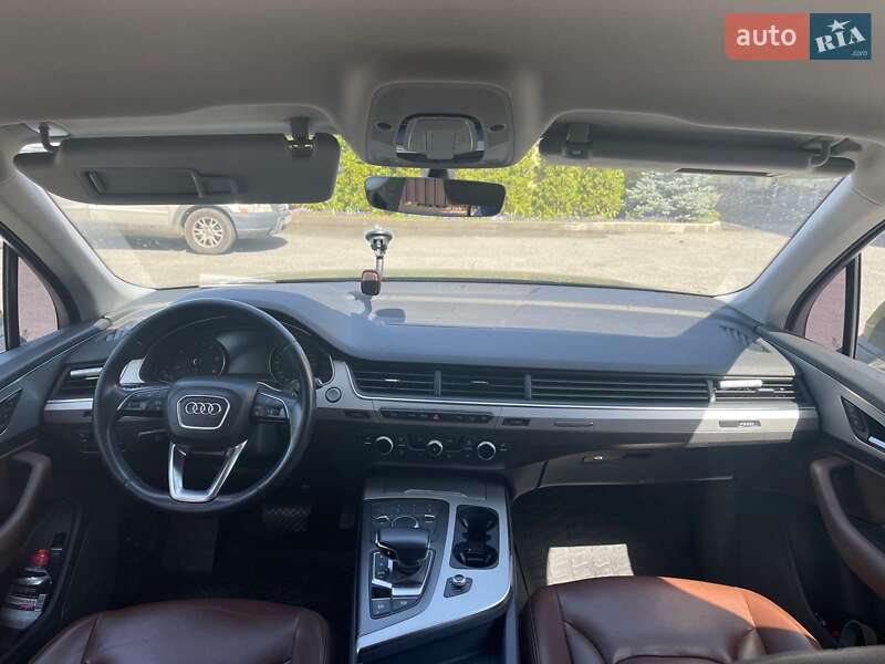 Внедорожник / Кроссовер Audi Q7 2017 в Львове