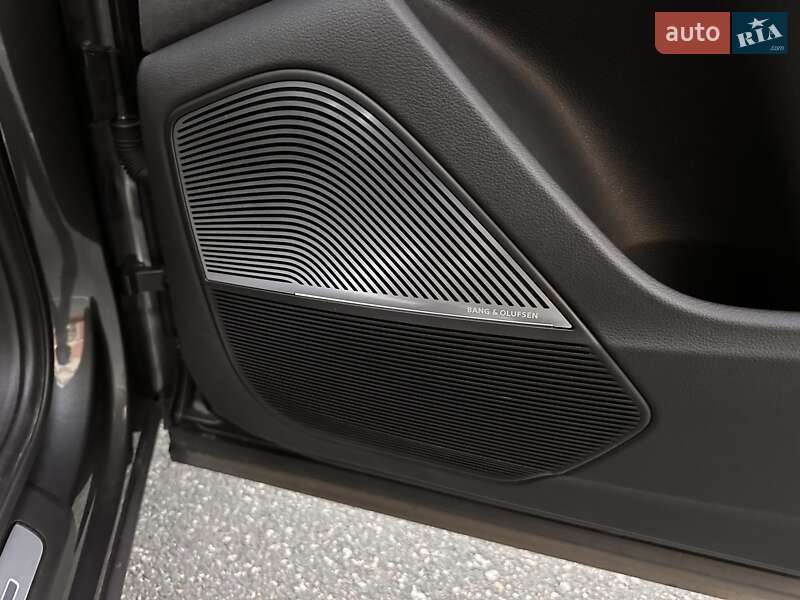 Внедорожник / Кроссовер Audi Q7 2018 в Одессе фото 16 Внедорожник / Кроссовер Audi Q7 2018 в Одессе