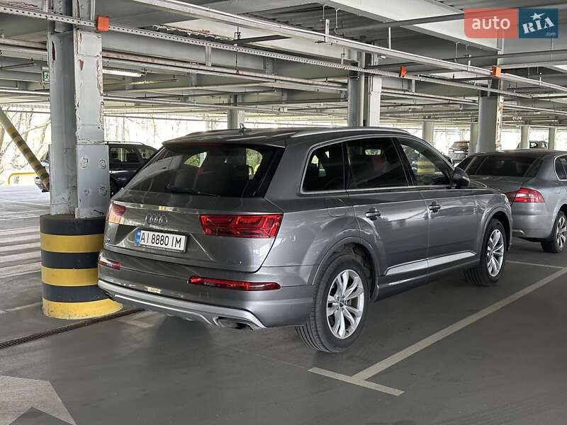 Внедорожник / Кроссовер Audi Q7 2017 в Броварах