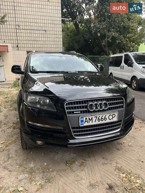 Позашляховик / Кросовер Audi Q7 2009 в Києві фото 2 Позашляховик / Кросовер Audi Q7 2009 в Києві