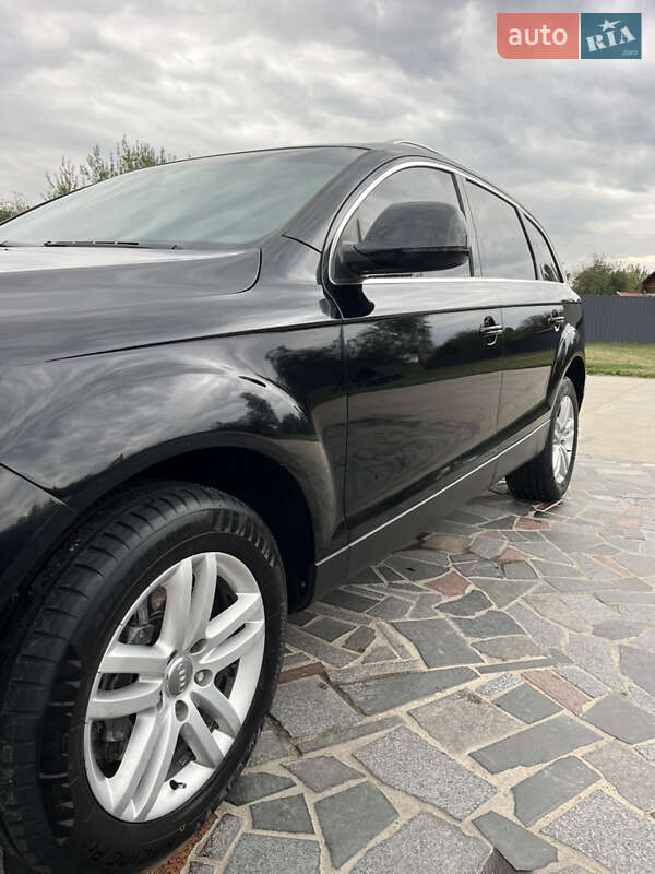 Позашляховик / Кросовер Audi Q7 2009 в Києві фото 25 Позашляховик / Кросовер Audi Q7 2009 в Києві