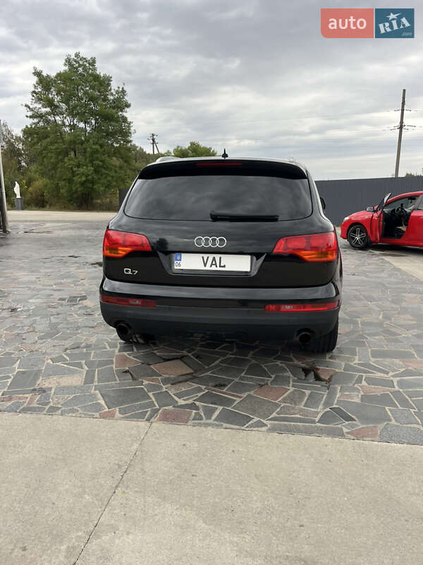 Позашляховик / Кросовер Audi Q7 2009 в Києві фото 27 Позашляховик / Кросовер Audi Q7 2009 в Києві