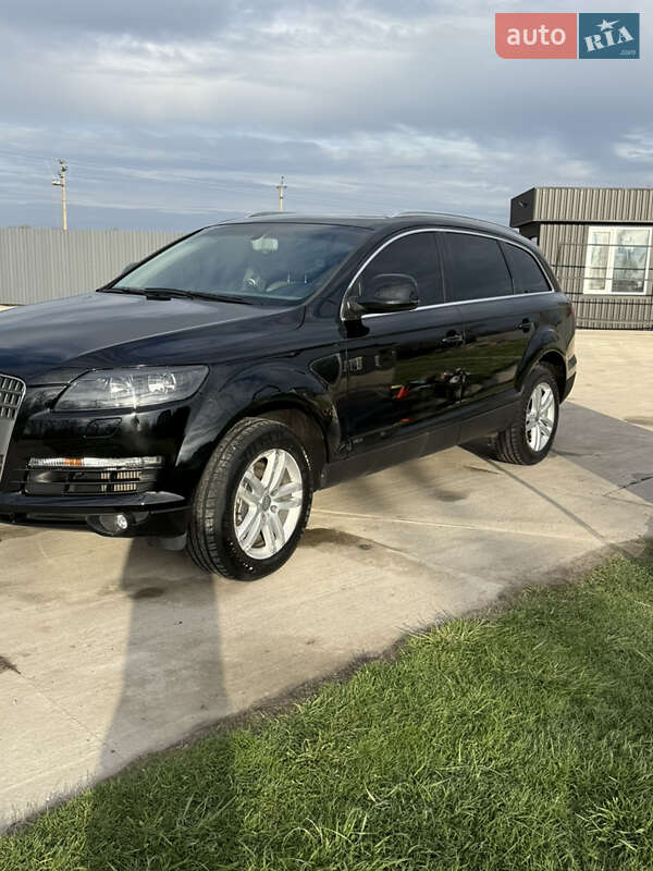Позашляховик / Кросовер Audi Q7 2009 в Києві фото 43 Позашляховик / Кросовер Audi Q7 2009 в Києві