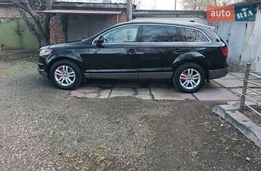 Внедорожник / Кроссовер Audi Q7 2007 в 