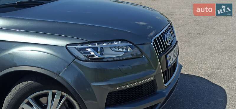 Внедорожник / Кроссовер Audi Q7 2014 в Кременчуге