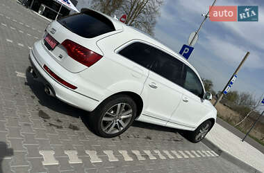 Внедорожник / Кроссовер Audi Q7 2014 в 