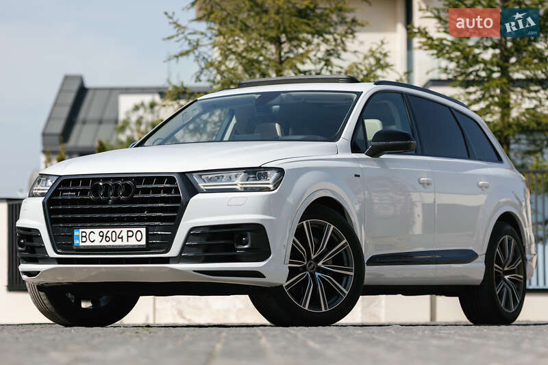 Позашляховик / Кросовер Audi Q7 2017 в Львові