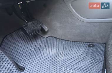 Внедорожник / Кроссовер Audi Q7 2011 в 