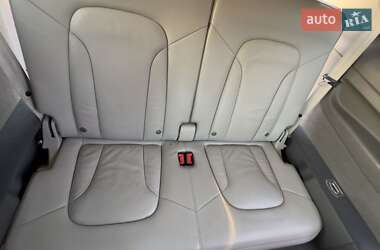 Позашляховик / Кросовер Audi Q7 2011 в Острозі