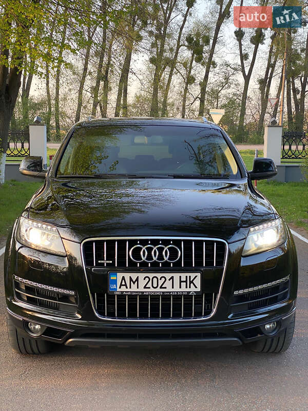 Audi Q7 2013