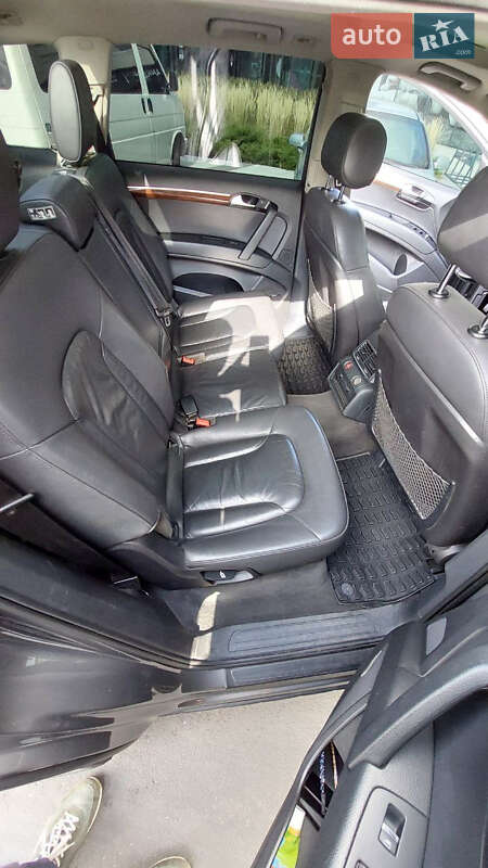 Внедорожник / Кроссовер Audi Q7 2012 в Киеве