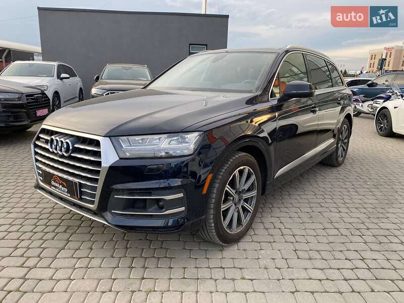Позашляховик / Кросовер Audi Q7 2016 в Львові