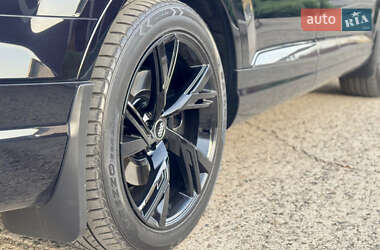 Внедорожник / Кроссовер Audi Q7 2017 в 