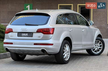 Внедорожник / Кроссовер Audi Q7 2010 в 