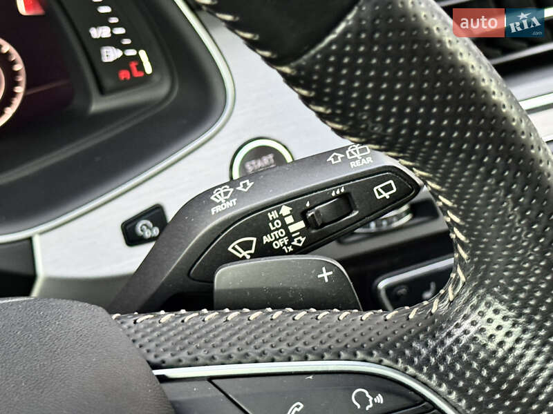 Позашляховик / Кросовер Audi Q7 2015 в Києві