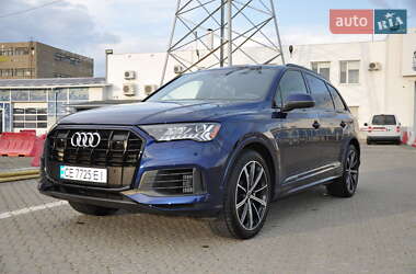 Внедорожник / Кроссовер Audi Q7 2020 в 