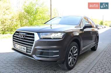 Внедорожник / Кроссовер Audi Q7 2019 в 