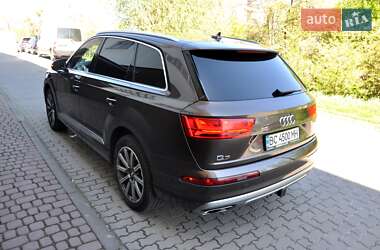 Внедорожник / Кроссовер Audi Q7 2019 в 
