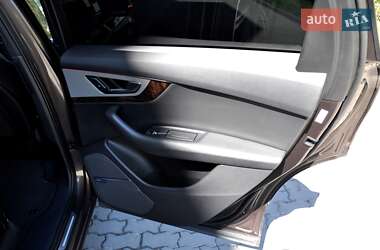 Внедорожник / Кроссовер Audi Q7 2019 в 