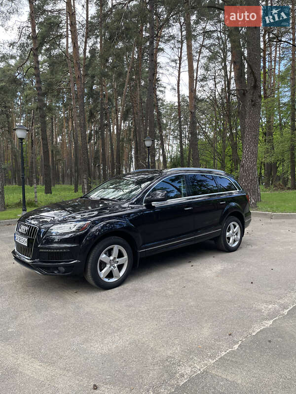 Позашляховик / Кросовер Audi Q7 2014 в Чернігові