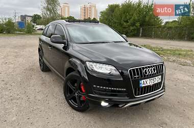 Позашляховик / Кросовер Audi Q7 2014 в 