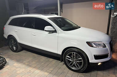 Позашляховик / Кросовер Audi Q7 2010 в Грушево
