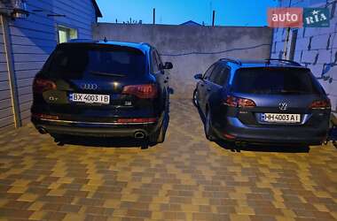 Позашляховик / Кросовер Audi Q7 2013 в 