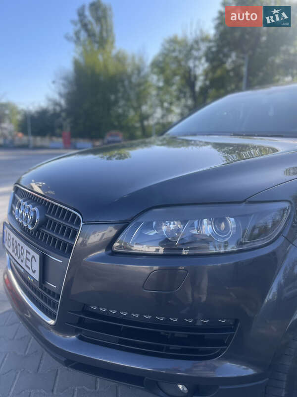 Внедорожник / Кроссовер Audi Q7 2007 в Виннице