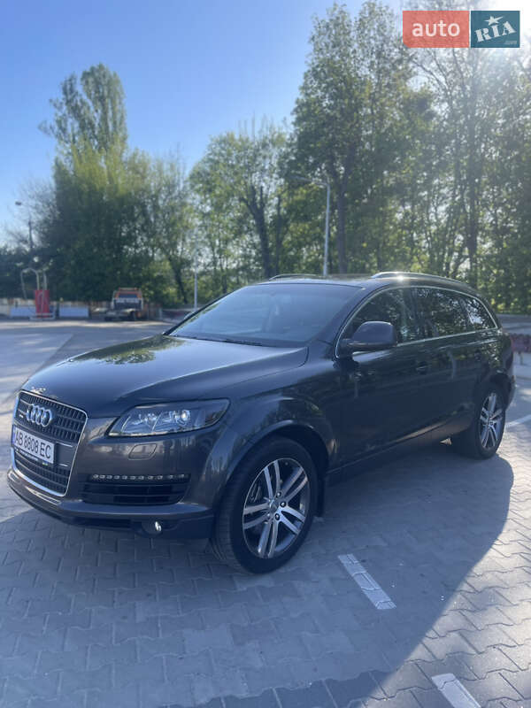 Внедорожник / Кроссовер Audi Q7 2007 в Виннице