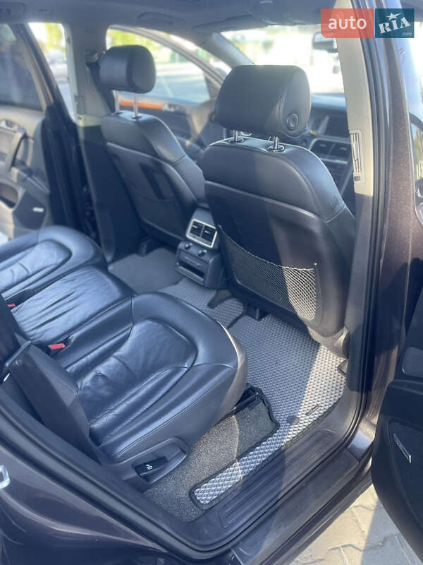 Внедорожник / Кроссовер Audi Q7 2007 в Виннице